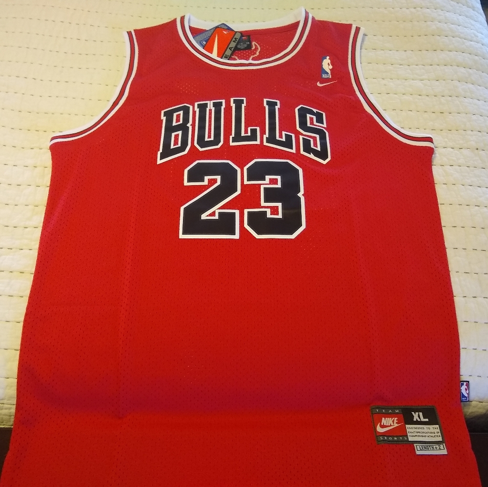 Jordan Jersey size XL NWT Chicago Bulls
